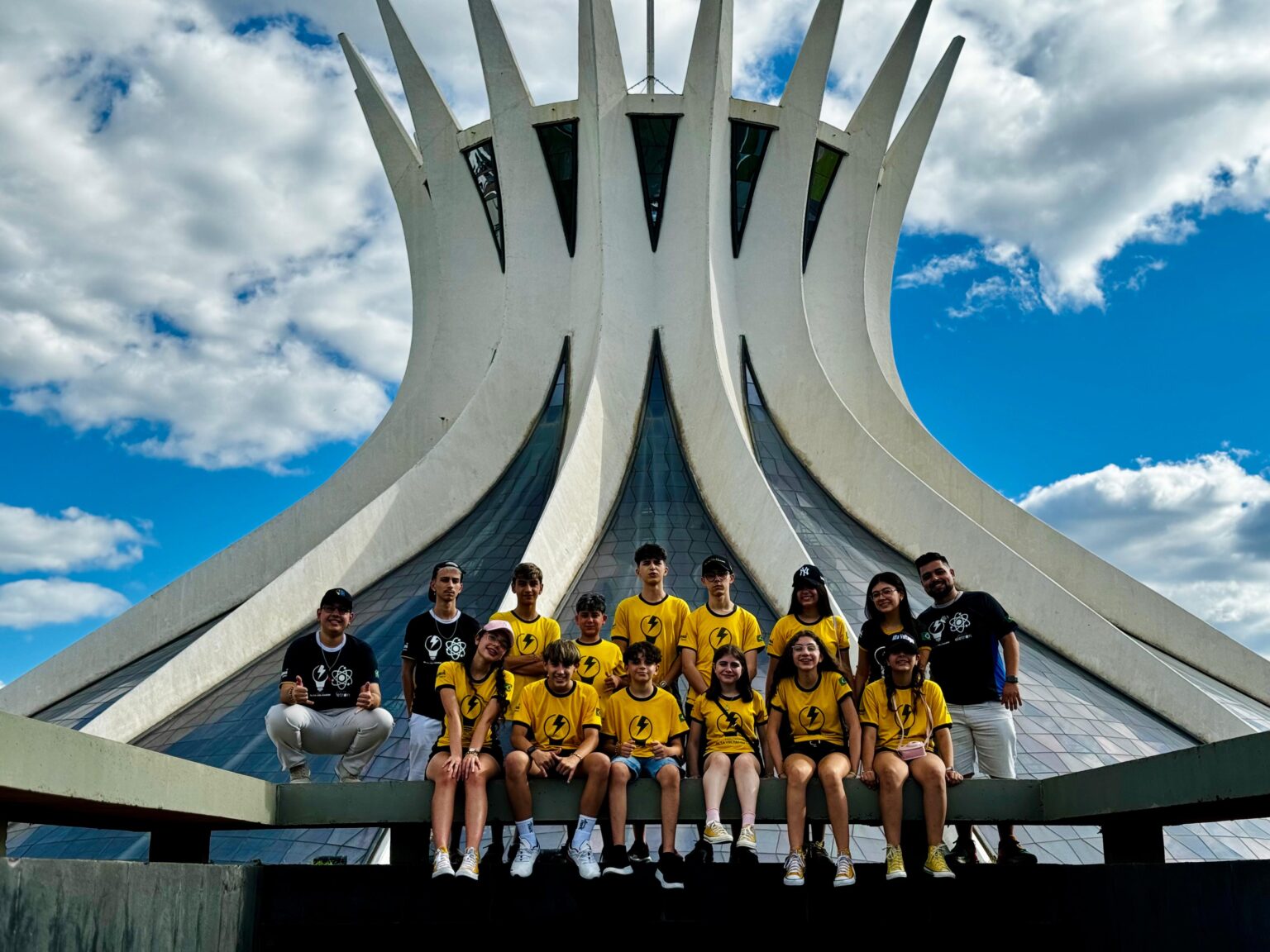 Conhecendo Brasília – Alta Voltagem